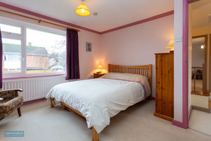 Bedroom- click for photo gallery